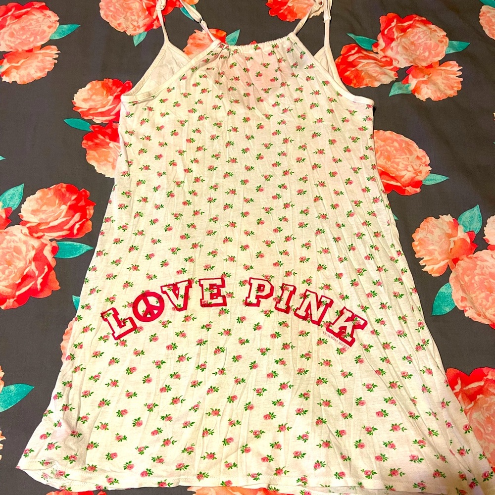 New Rare VS Pink sun dress - Picture 4 of 4
